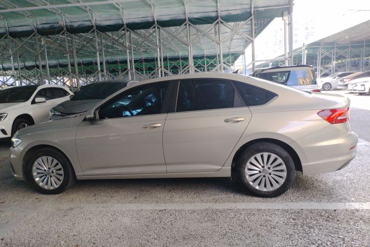 大众 朗逸 2019款 1.5L 自动舒适版 国VI车身外观6003