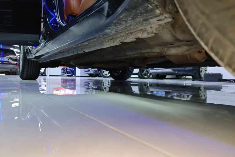 三菱 翼神 2013款 时尚版 1.8L CVT舒适型局部细节9001