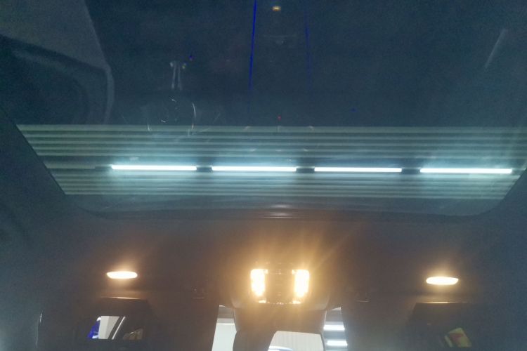 奔驰GLB 2024款 GLB 200 动感型中控内饰22