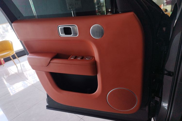 理想汽车 理想L8 2023款 Pro中控内饰7007