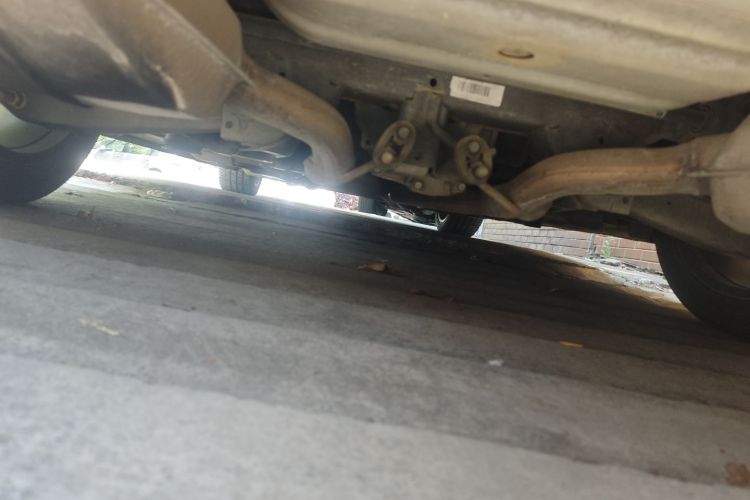 雪佛兰 科迈罗 2011款 3.6L 传奇性能版局部细节9008