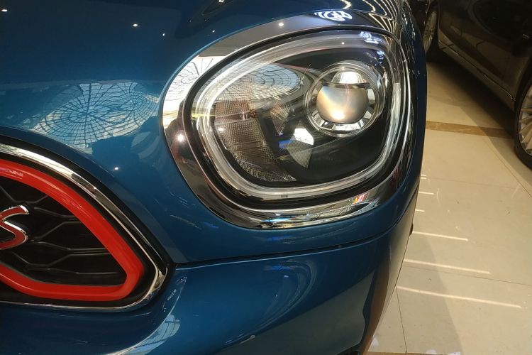 MINI Countryman 2019款 2.0T COOPER S ALL4 经典派局部细节36