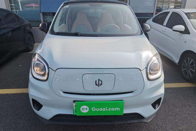 零跑汽车 零跑T03 2023款 310轻享版车身外观2