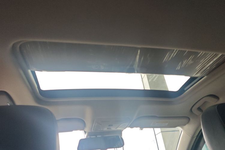 红旗H5 2019款 30TD 灵动版中控内饰22