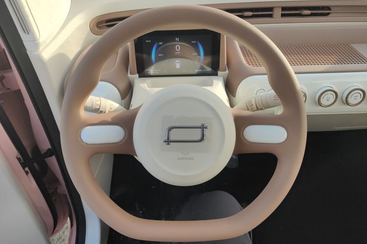 奔腾小马 2026款 222km 萌趣马 Plus中控内饰13