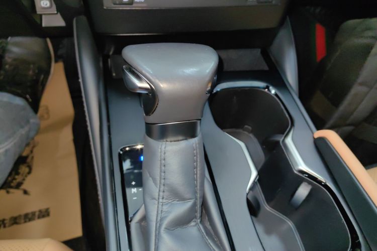 雷克萨斯ES 2022款 200 卓越版中控内饰18