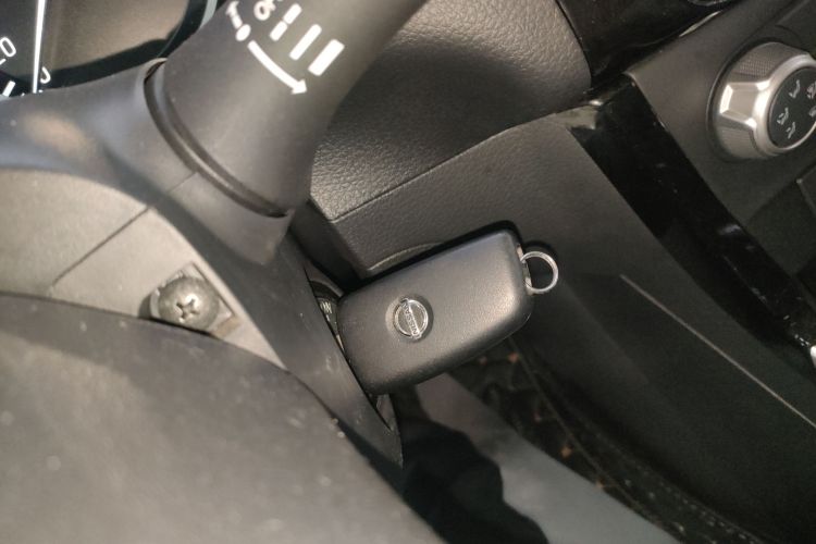 日产 轩逸 2022款 经典 1.6XL CVT豪华版中控内饰11