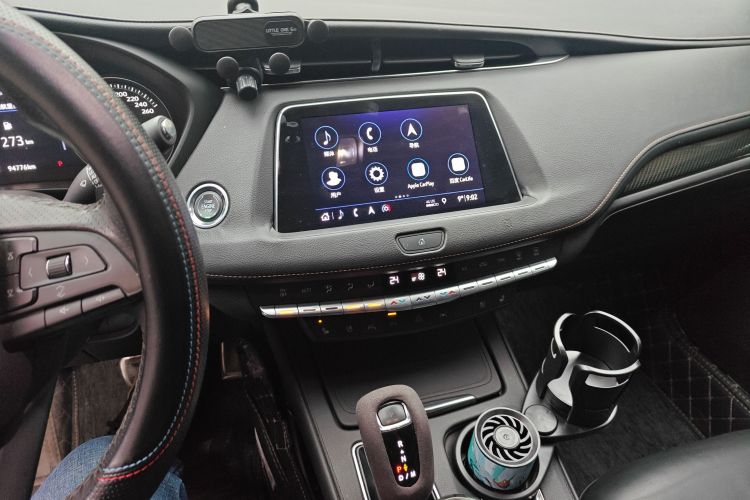 凯迪拉克XT4 2018款 28T 四驱铂金运动版中控内饰16