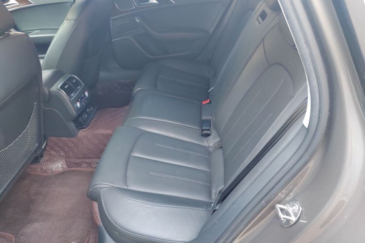 奥迪A6L 2016款 30 FSI 舒适型中控内饰21