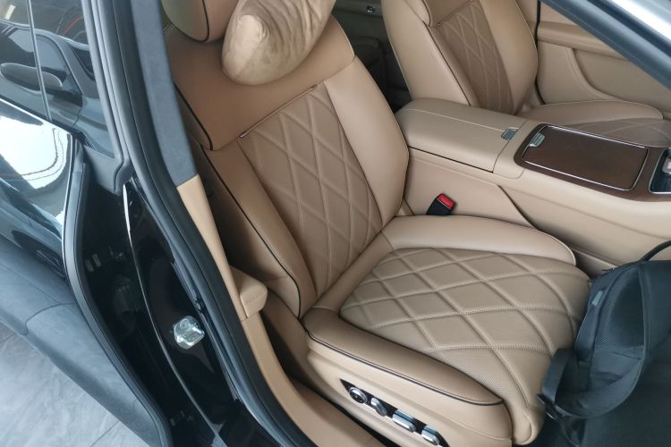 鸿蒙智行 享界S9 2025款 增程 Ultra局部细节41