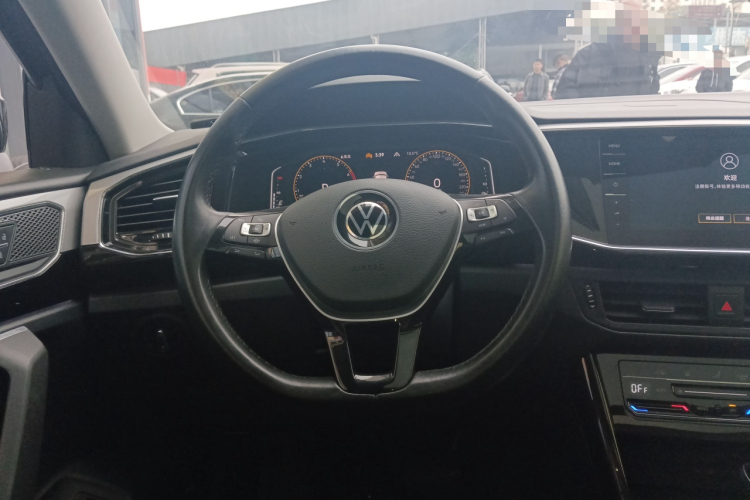 大众 探岳 2022款 330TSI 两驱豪华智联版中控内饰13