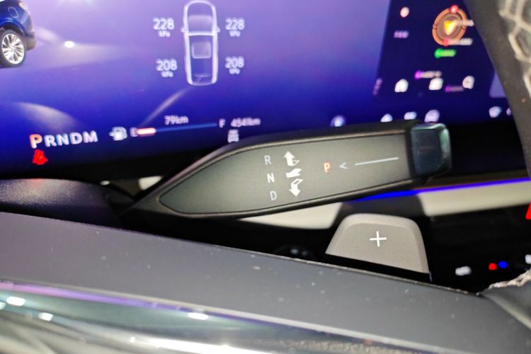 别克 2024款 昂科威Plus 四驱Avenir艾维亚中控内饰18