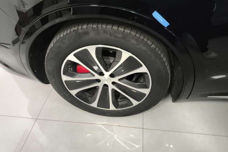 鸿蒙智行 智界R7 2024款 纯电 736km UItra车身外观56