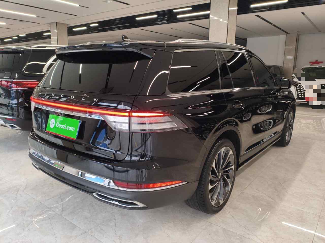 林肯 飞行家 2023款 3.0T V6 四驱尊享巡航版 六座(4)