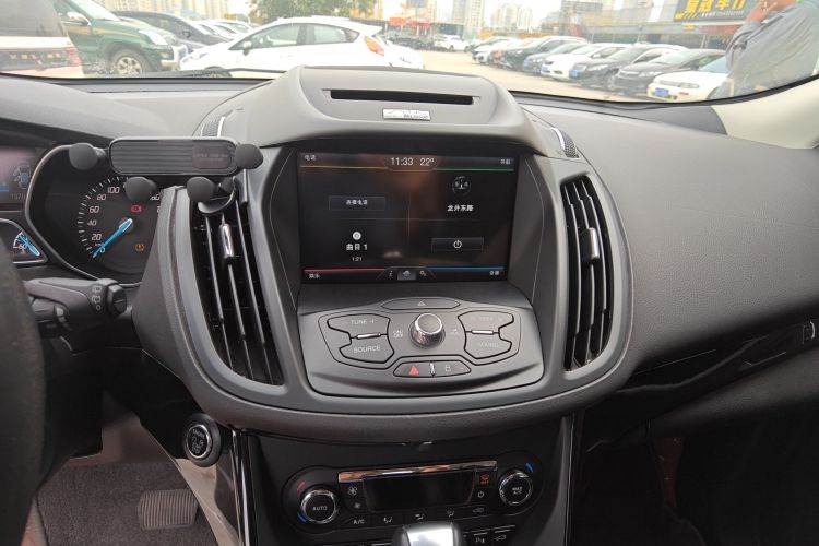 福特 翼虎 2015款 2.0L GTDi 四驱运动型中控内饰16