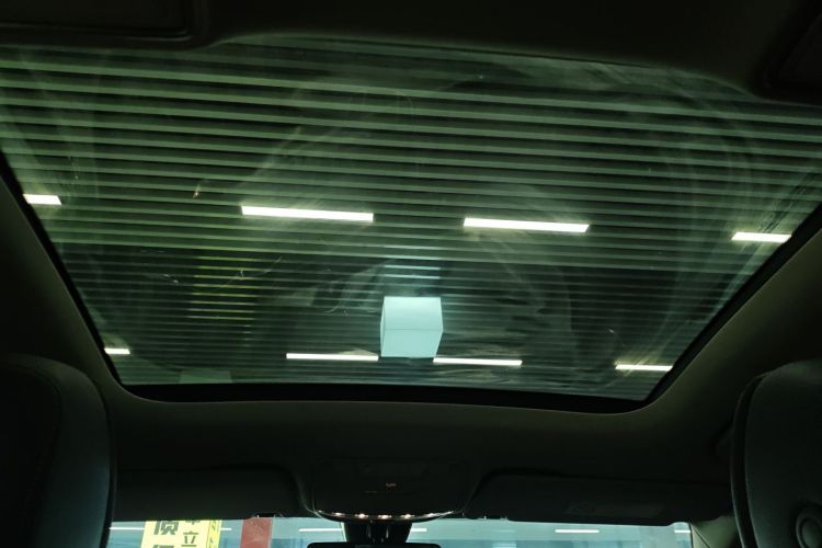 奔驰C级 2021款 C 200 L 时尚型运动版中控内饰22