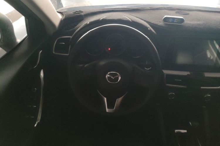 马自达CX-5 2015款 2.0L 自动两驱都市型中控内饰13