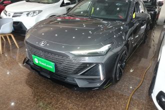 长安UNI-V 2022款 1.5T 运动版