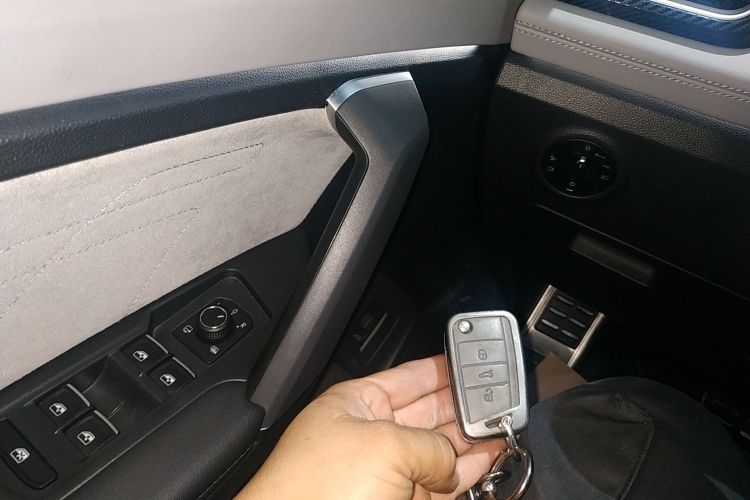 大众 探岳X 2023款 330TSI 两驱尊贵高能版中控内饰11