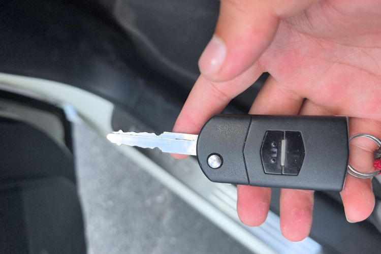 马自达5 2013款 2.0L 自动舒适型中控内饰7001