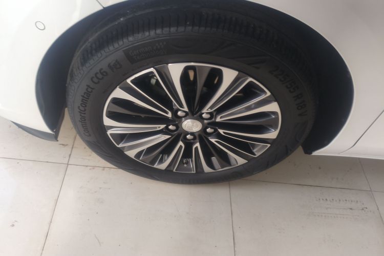 别克GL8 2021款 ES陆尊 653T 豪华型车身外观6007