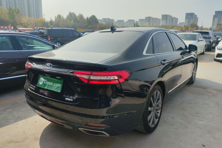 福特 金牛座 2019款 EcoBoost 245 尊享版车身外观7