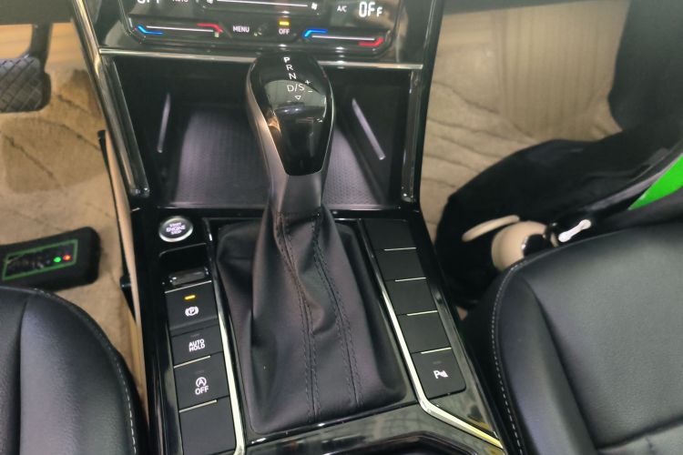 大众 帕萨特 2023款 330TSI 精英版局部细节18