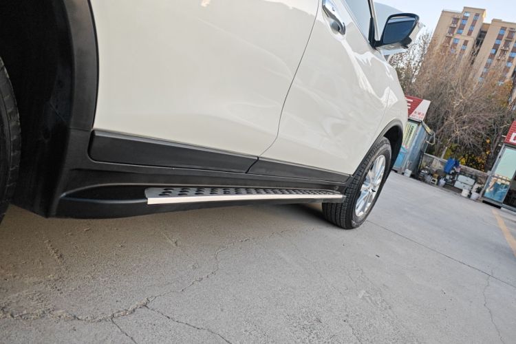 日产 奇骏 2023款 经典 2.0L 两驱智联臻享版局部细节9001