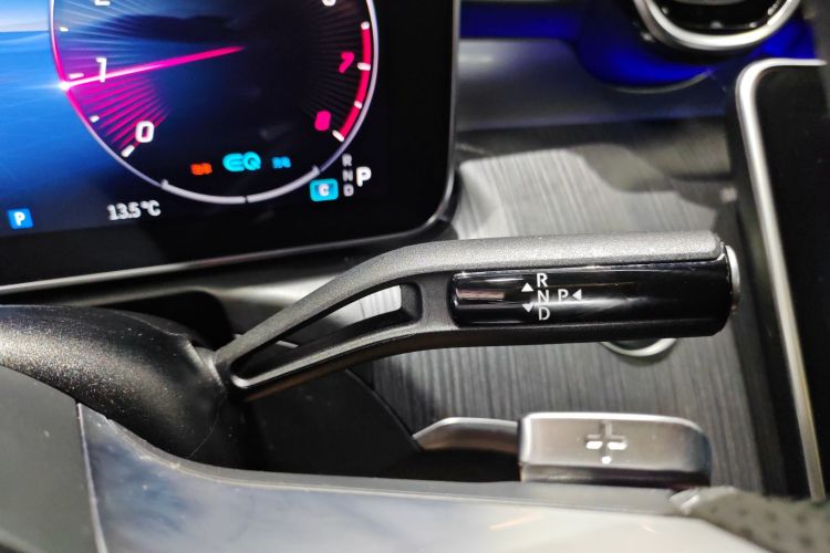 奔驰C级 2022款 C 200 L 运动版中控内饰18