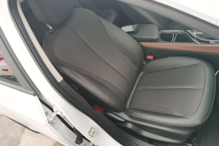 别克 威朗 2022款 Pro 533T 乐享版局部细节41