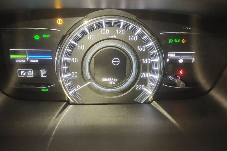 本田 艾力绅 2019款 2.0L 混动舒适版中控内饰14