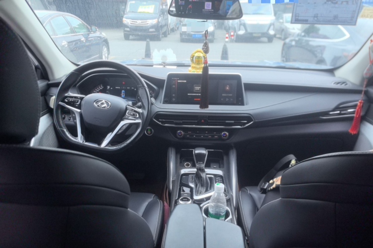 上汽大通MAXUS D90 2017款 2.0T 自动四驱 天狼星中控内饰7002