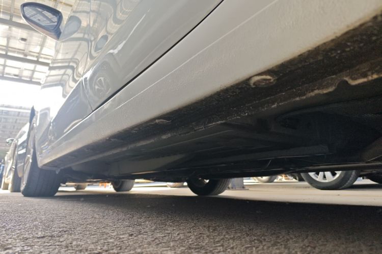 别克 英朗 2021款 改款 典范 1.5L 自动精英型局部细节9002