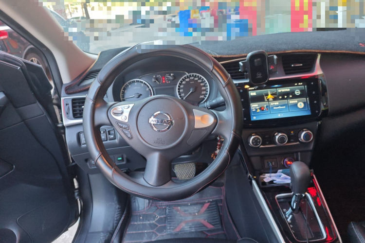 日产 轩逸 2019款 经典 1.6XL CVT豪华版中控内饰13