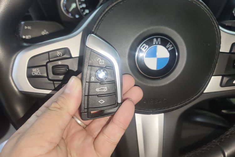 宝马X3 2018款 xDrive25i M运动套装 国VI中控内饰11