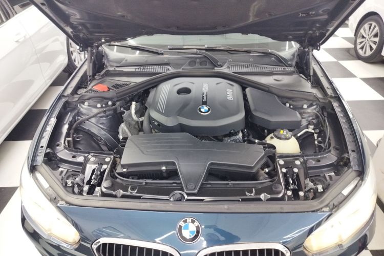 宝马1系(进口) 2016款 118i 领先型局部细节24