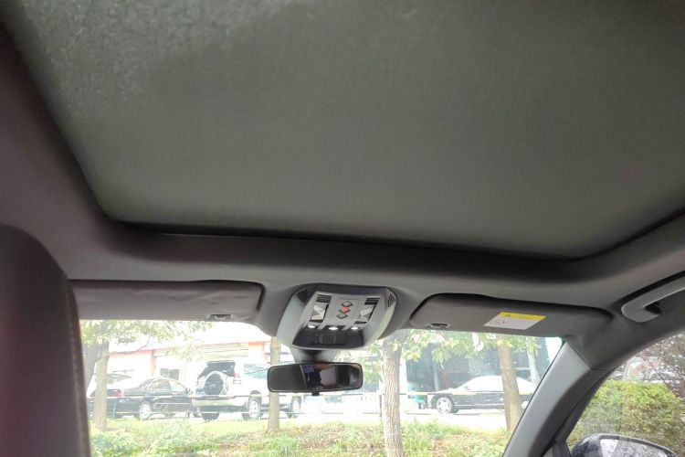 DS 7 2020款 35THP 蒙马特版中控内饰22