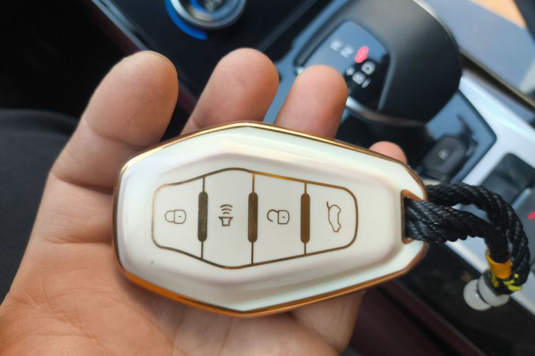 捷途X70 C-DM 2024款 远航版PRO 5座中控内饰11