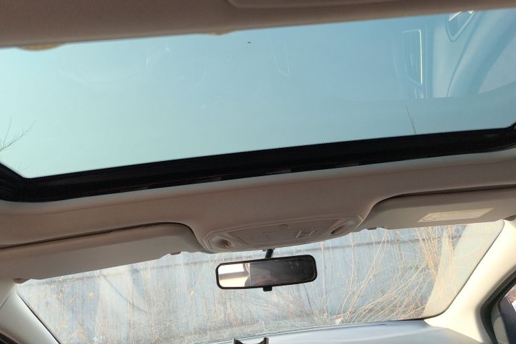 福特 福克斯 2015款 两厢 EcoBoost 125 手动超能风尚型局部细节22