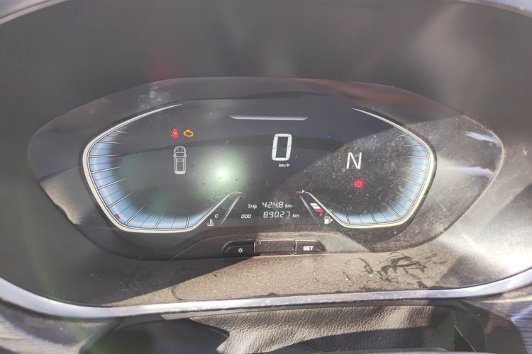 宝骏360 2018款 1.5L 自动精英型 国V中控内饰14