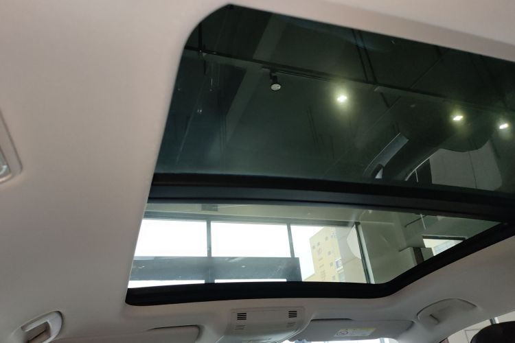 大众 迈腾 2025款 改款二 众享款 330TSI DSG豪华型中控内饰22