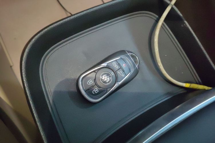 别克GL8 2018款 ES 28T 旗舰型 国VI中控内饰11