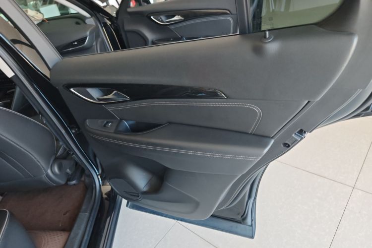 别克 2021款 昂科威Plus 652T 五座四驱豪华型中控内饰45