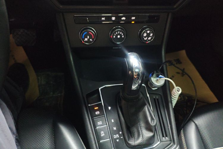 大众 朗逸 2019款 1.5L 自动舒适版 国VI中控内饰18