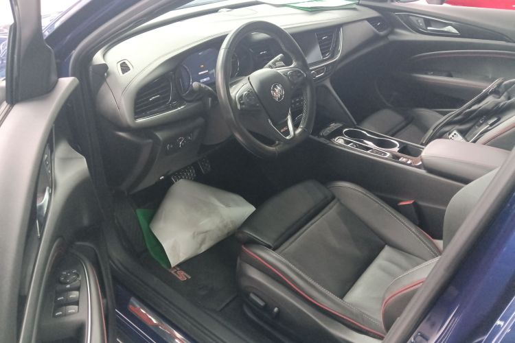 别克 君威 2021款 GS 28T 精英型中控内饰7003