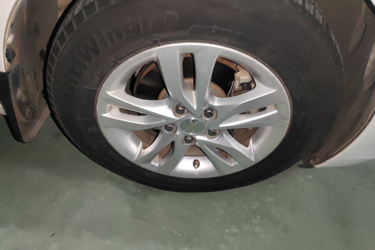 雪佛兰 科沃兹 2019款 320 手动欣悦版车身外观10