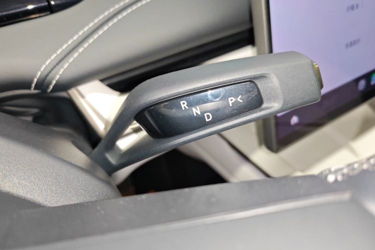 小米汽车 小米SU7 2024款 四驱Max创始版中控内饰18