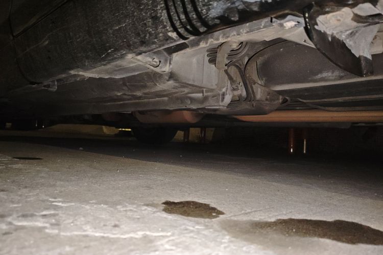 丰田 凯美瑞 2010款 240G 豪华版局部细节9003