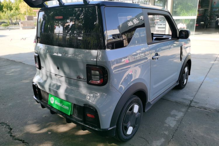 吉利银河 2024款 200km 熊猫卡丁车身外观7