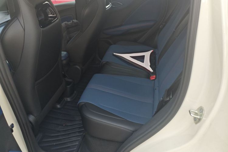 比亚迪 海鸥 2025款 智驾版 305km 活力版中控内饰7004